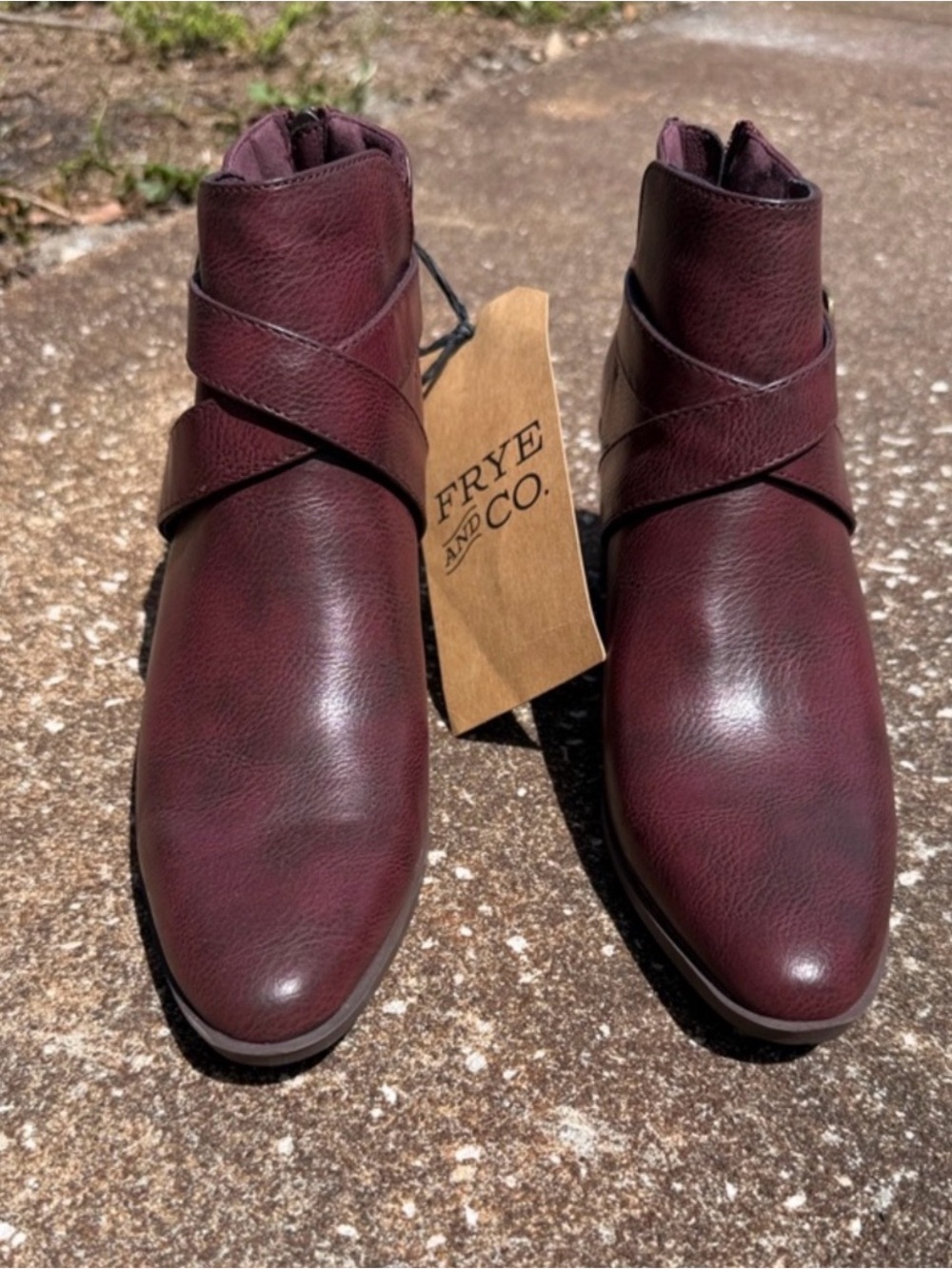 Frye Women’s Pembrooke Wine Leather Redwood Heel Boots size 6 NWT